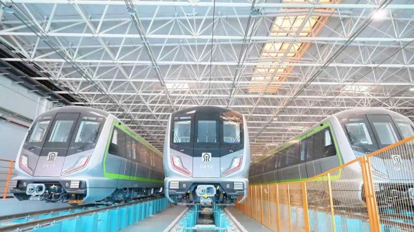 九鼎配资 济南轨道交通4号线、8号线空载试运行启动